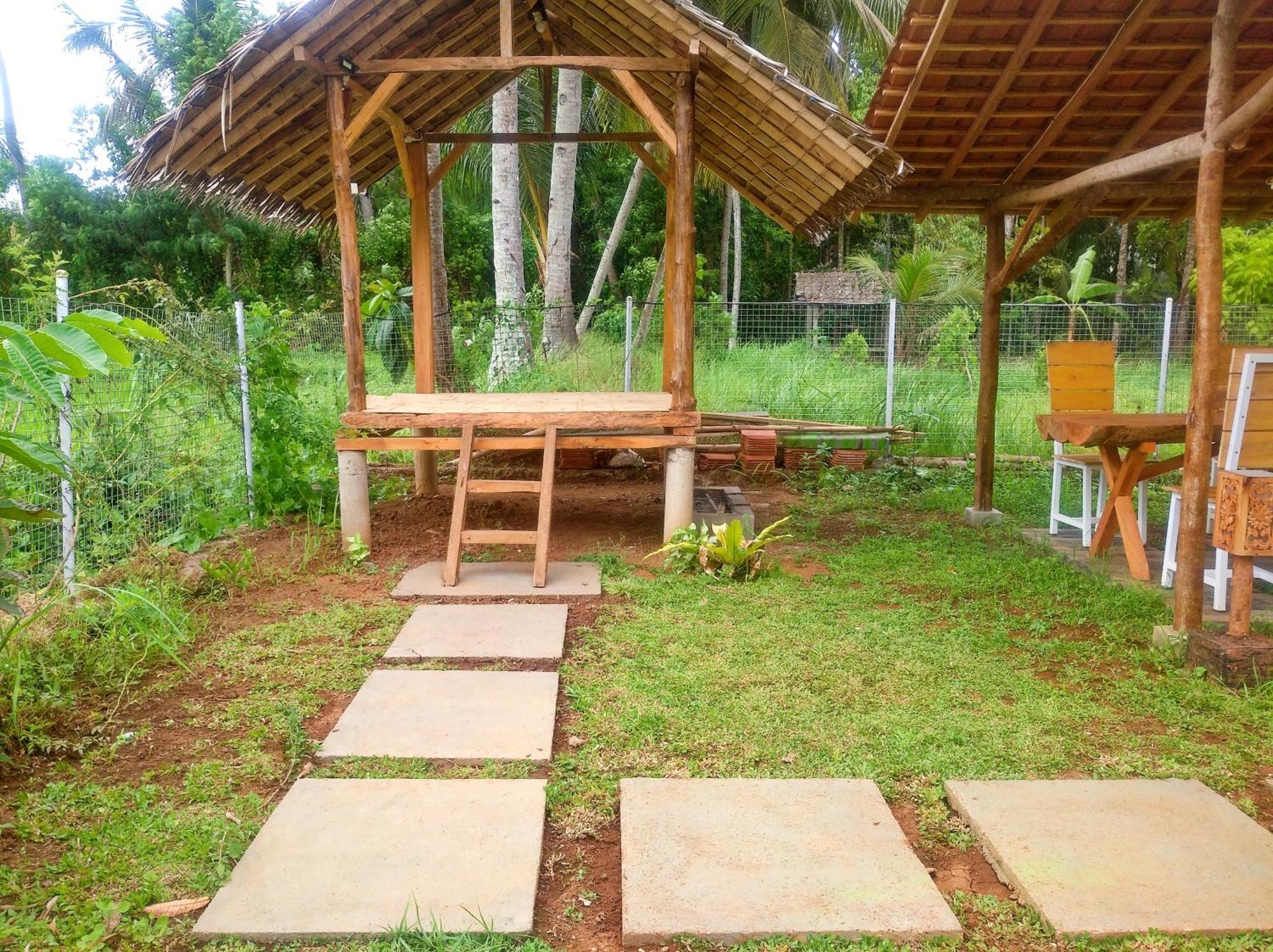 Wooden Kemiren Homestay Banyuwangi Banyuwangi  Eksteriør billede