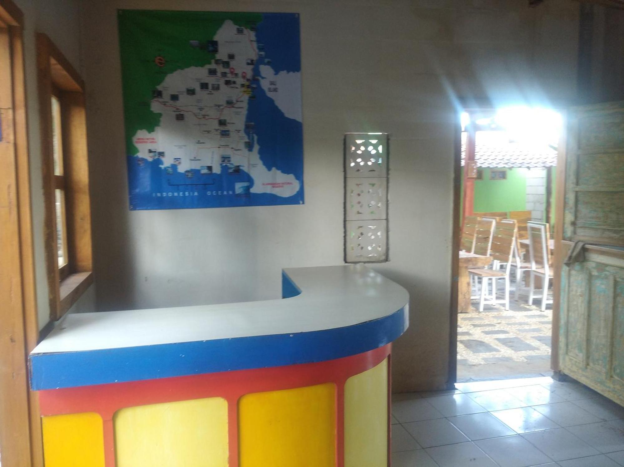 Wooden Kemiren Homestay Banyuwangi Banyuwangi  Eksteriør billede